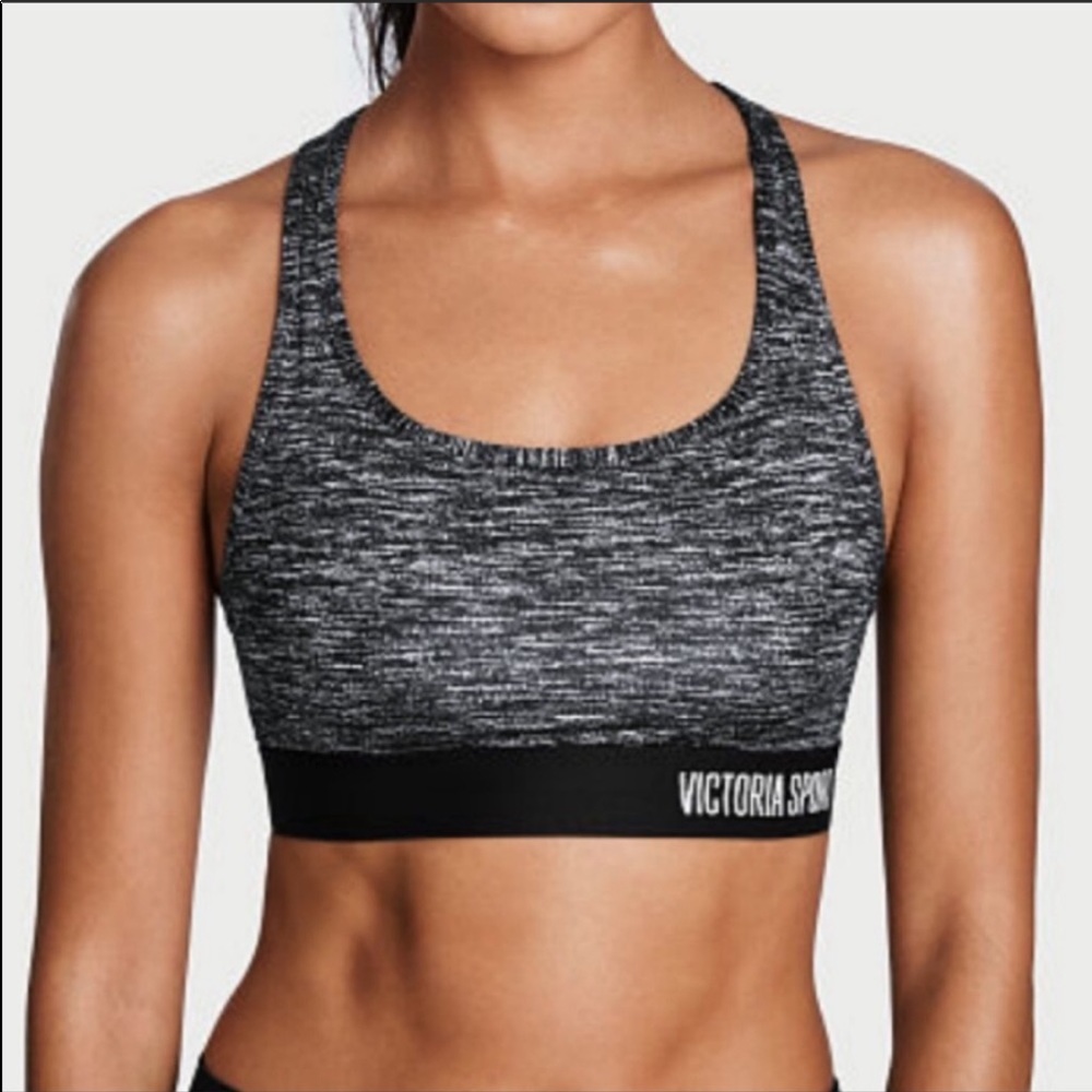 NWT Victoria Sport The Player sport bra